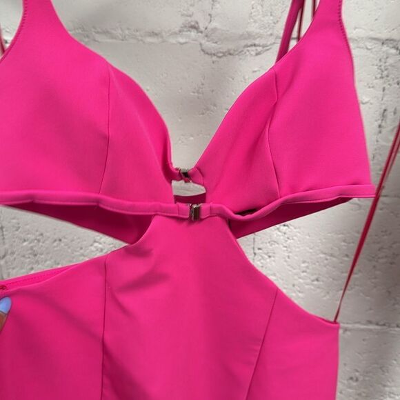 Hot Pink Zara Cut Out Dress - Size Small - BRNAD NEW - NWT - Picture 2 of 5
